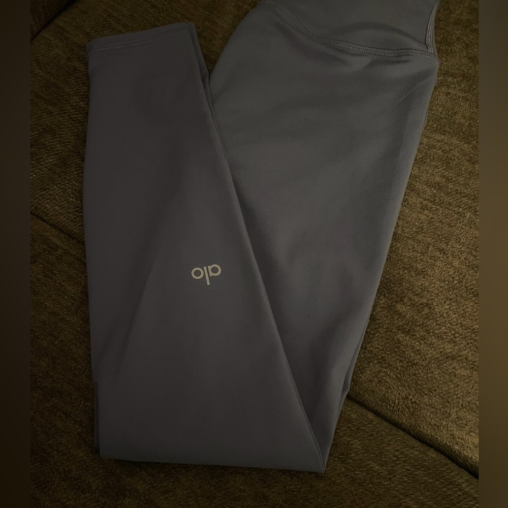 Alo Yoga 718 HIGH-WAIST
Airbrush Leggings in Infinity
Blue